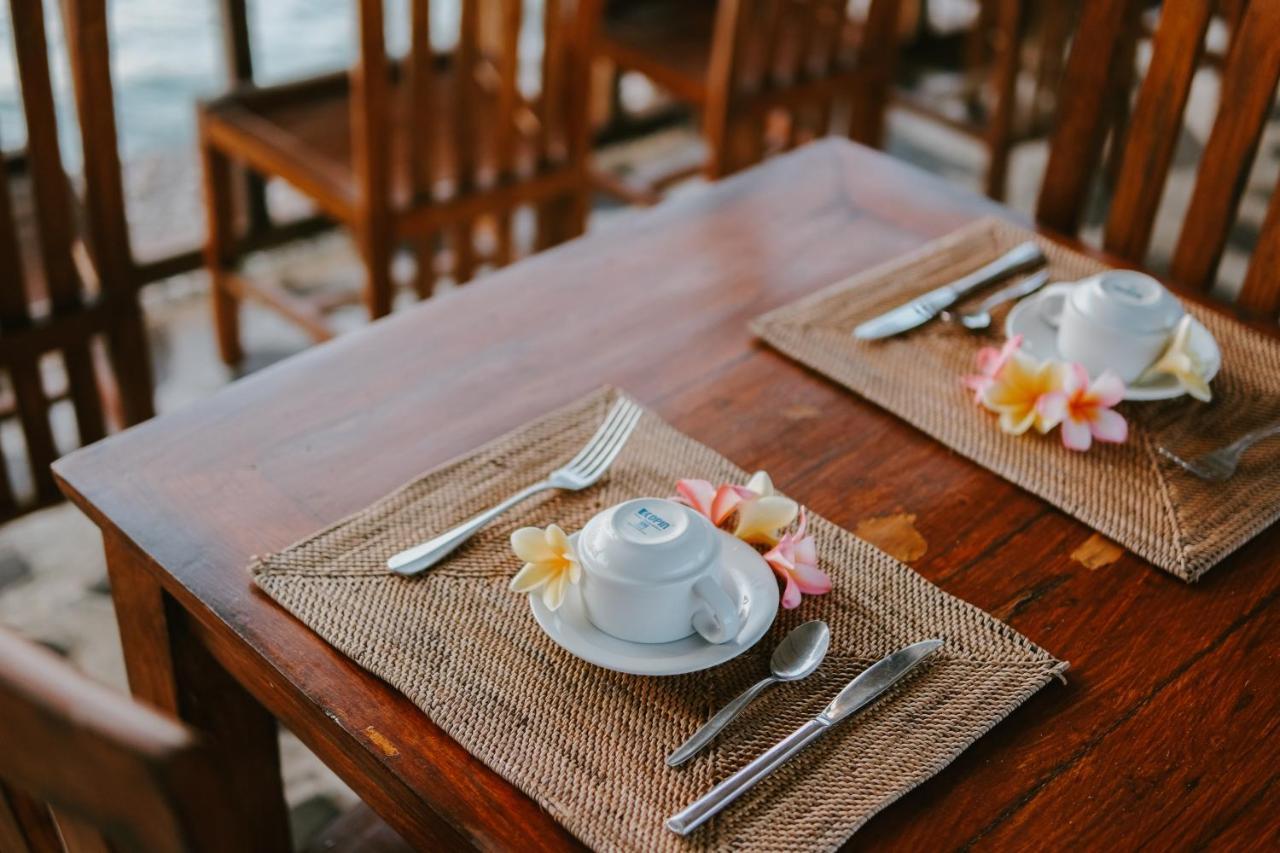Dini D'nusa Lembongan